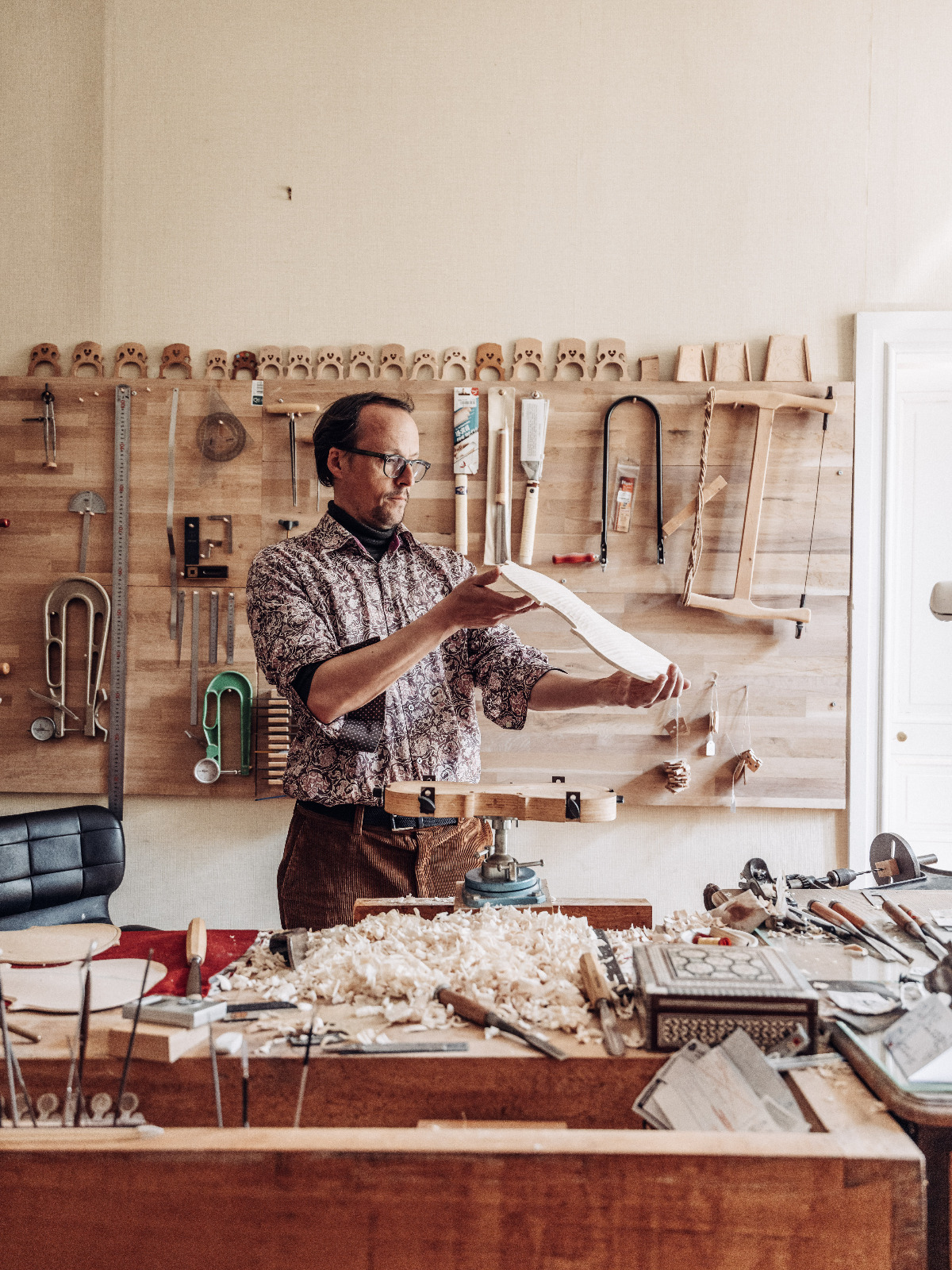 61899fa9-da9c-40f6-b217-d8489cc49667 2