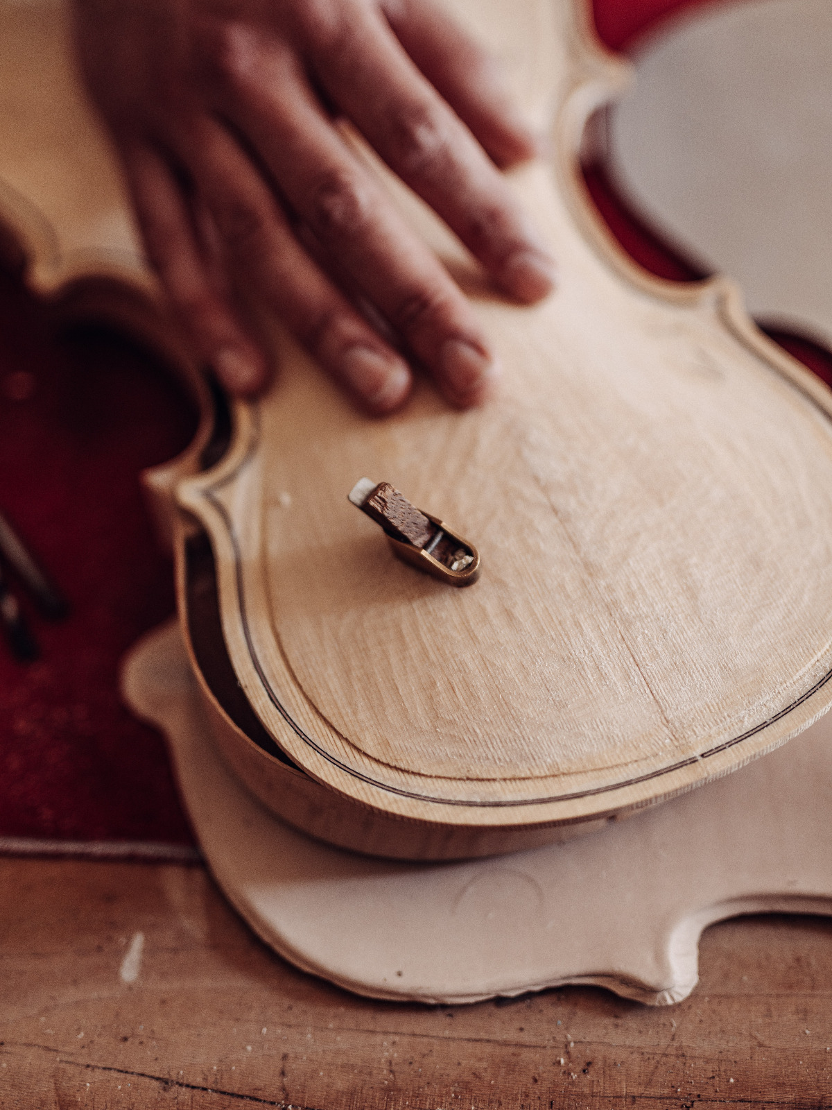 79f411eb-ce76-4942-949b-607df468d6c2 2